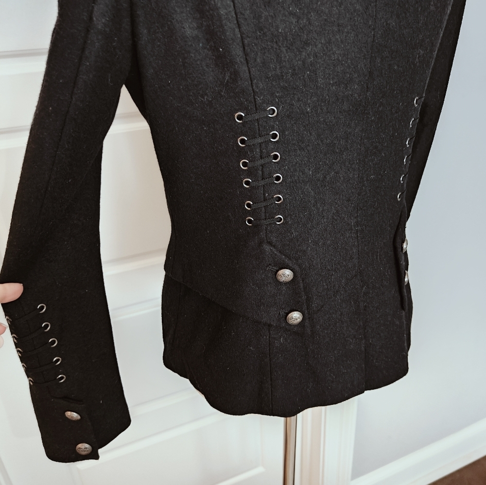 Venus coat - Picture 5 of 7